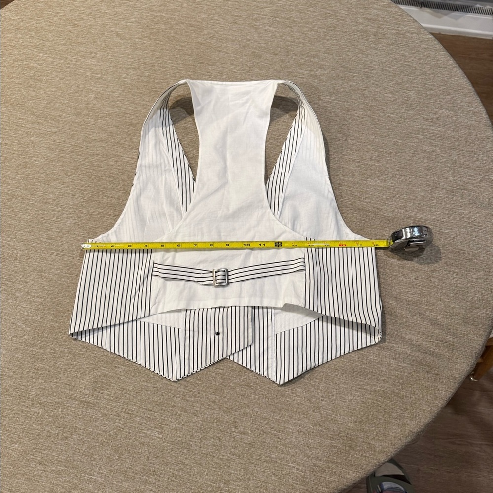 Adorable Designer Vest - Picture 6 of 7